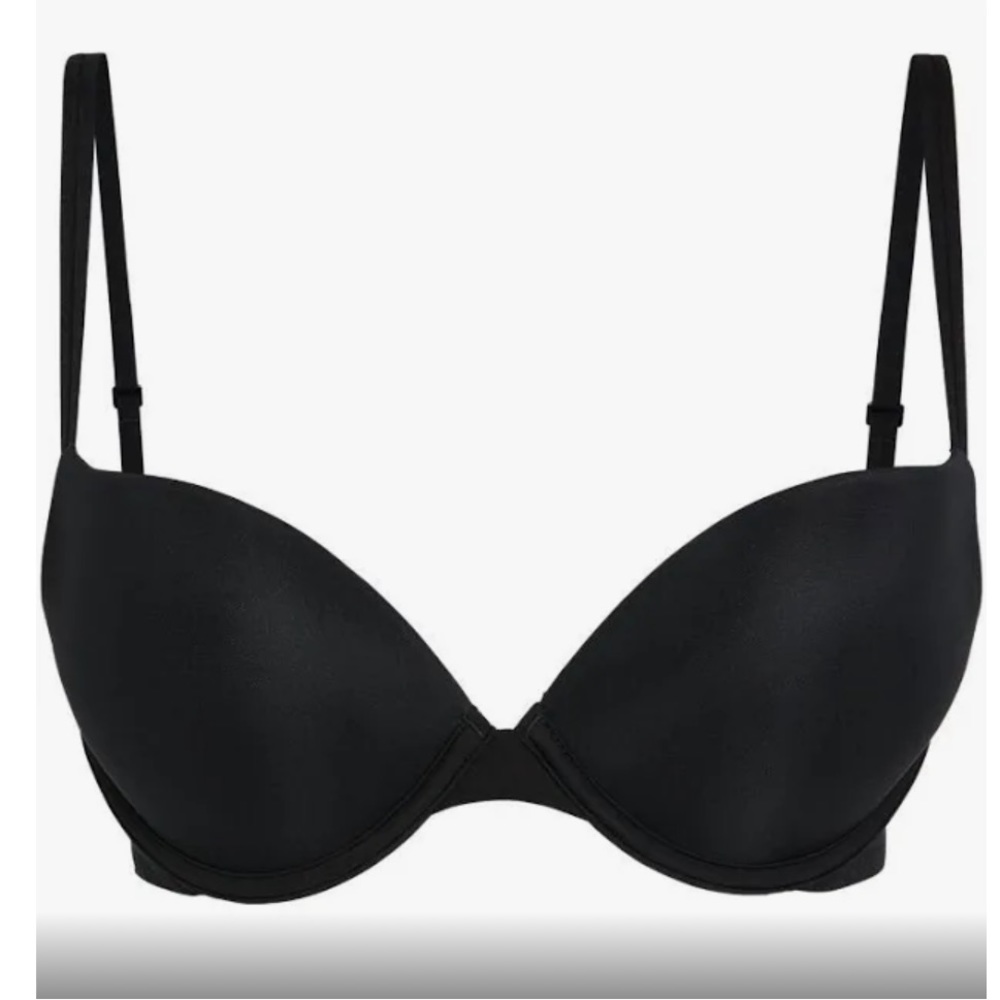 Calvin Klein Perfectly Fit Memory Push-Up Plunge Black Bra